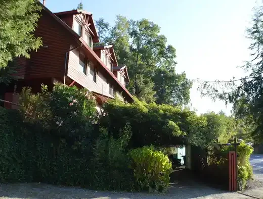 APART-HOTEL LOS GUALLES CANDELARIA DE PUCON