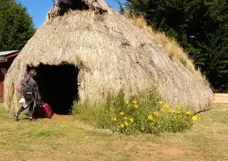 INA LEWFU (ORILLA DEL LAGO)