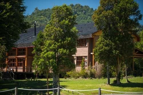 Lodge Queltehue