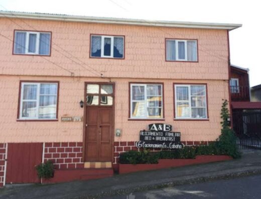 AGROTURISMO FAMILIA SALDIVIA HUENTELICAN